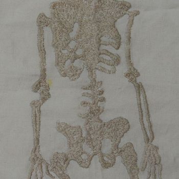 embroidery on linen  8 1/2 x 7''

drawing with thread...